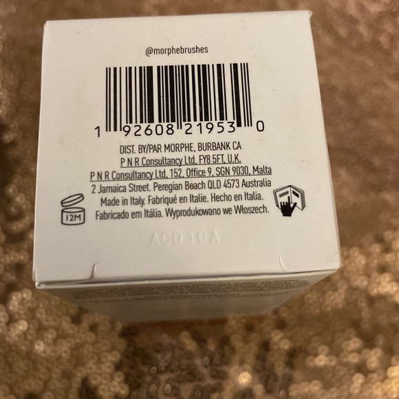 MORPHE Hint Of Butterscotch | Hint Hint Skin Tint - Picture 5 of 5